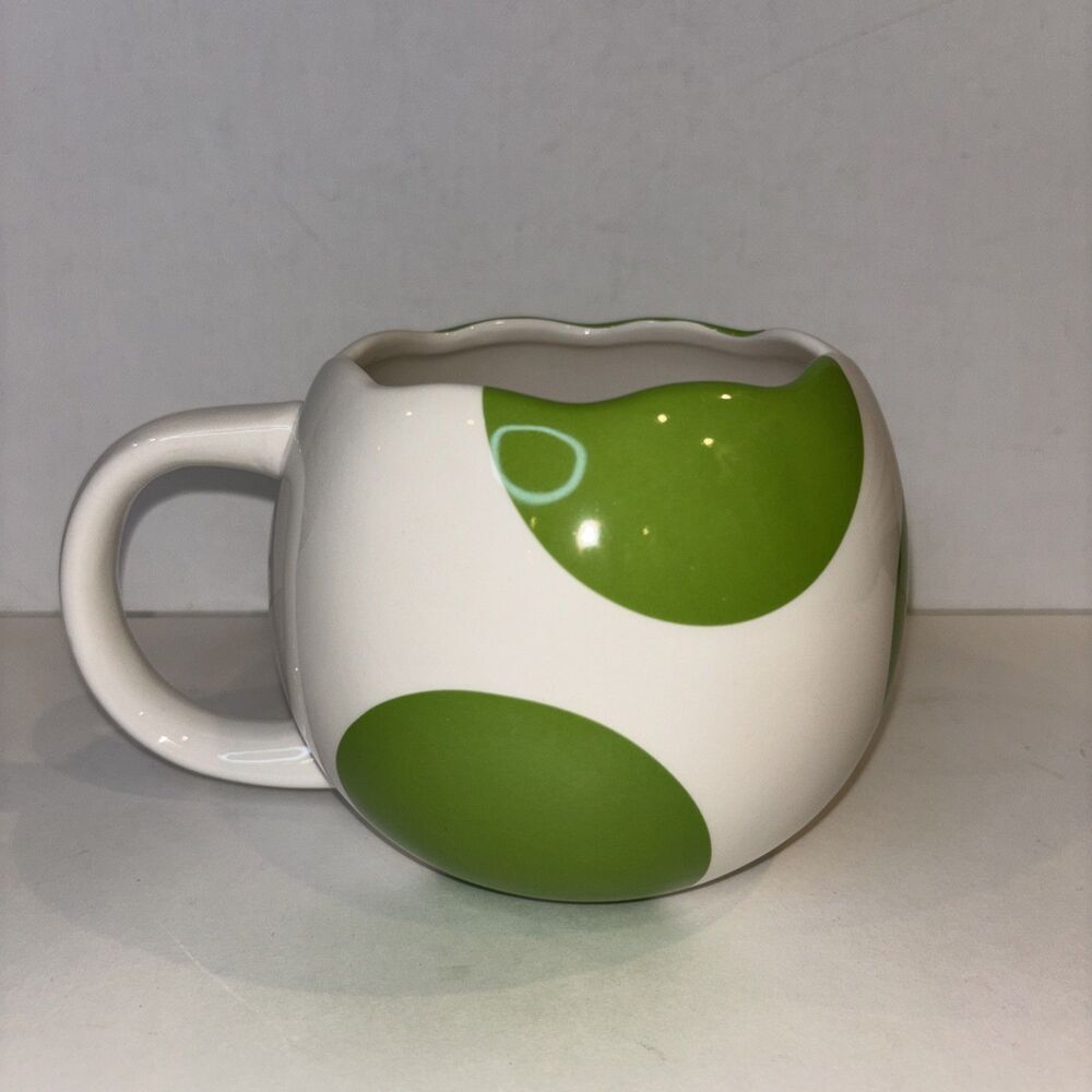 Nintendo Yoshi Egg Mug Paladone 2019 Super Mario Ceramic Coffee Cup Green White